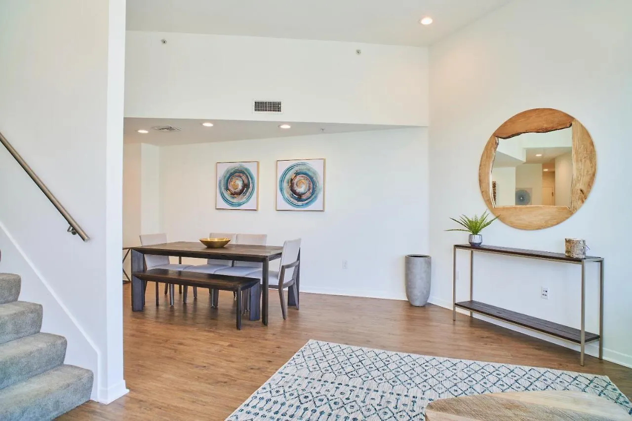 Peaceful Penthouse Panoramic Water Views Apartment Los Angeles United States