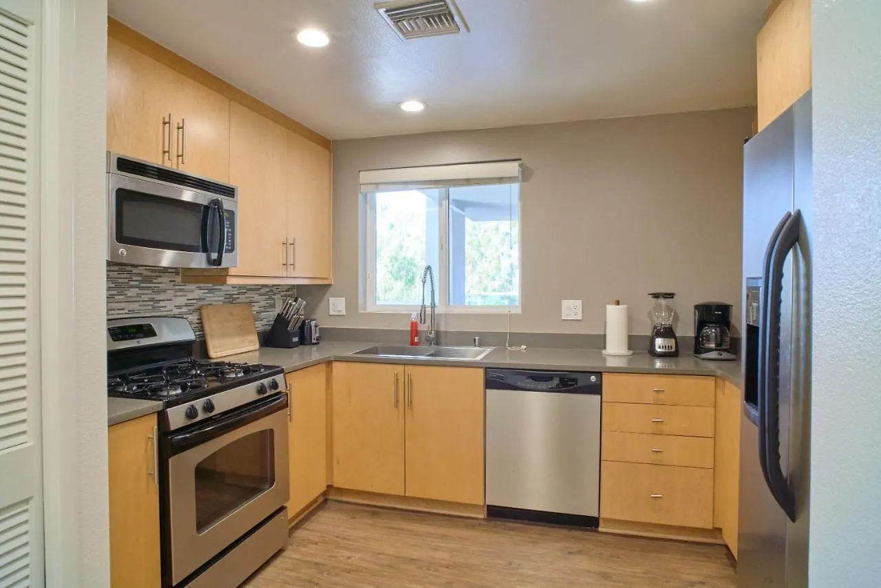 Peaceful Penthouse Panoramic Water Views Apartment Los Angeles